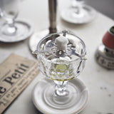 Grille à Absinthe, Ronde